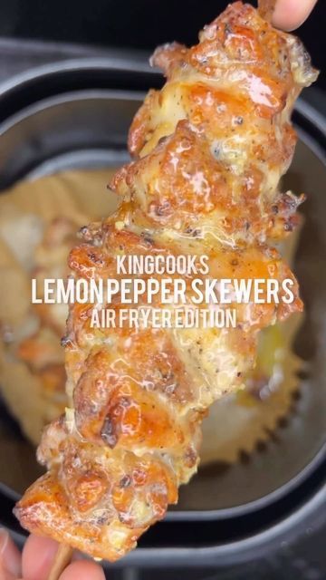 FEAST ON THESE on Instagram: "@kingcooksofficial Recipe: Air Fryer Lemon Pepper Chicken Skewers 🍋🍗 #feastonthese" Chicken Skewers In Air Fryer, Skewers In Air Fryer, Lemon Pepper Chicken Skewers, Recipe Air Fryer, Chicken Skewer Recipe, Lemon Butter Chicken, Air Fryer Oven Recipes, Lemon Garlic Chicken, Skewer Recipes