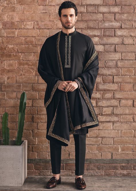 Sadaf Fawad Khan, Kurta Designs Men's, Make Up Guide, India Fashion Men, Indian Wedding Suits Men, Indian Wedding Clothes For Men, Fawad Khan, Boys Kurta Design, Wedding Kurta For Men