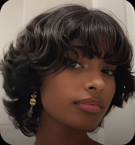 Loose Short Curly Hair, Short Curly Blowout, Bob Mullet Women, Neck Length Hair Black Women, Heart Shaped Face Hairstyles Black Women, Old Haircuts Woman, Elegant Hairstyles Short, Black Women 70s Hairstyles, Short Roller Set