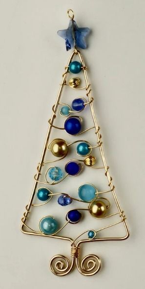 Diy Beaded Jewelry Ideas, Wire Christmas Tree, Christmas Beads Craft, Beaded Ornaments Diy, Christmas Jewelry Diy, Diy Beaded Jewelry, Beaded Jewelry Ideas, Wire Ornaments, Wire Wrapped Stone Jewelry