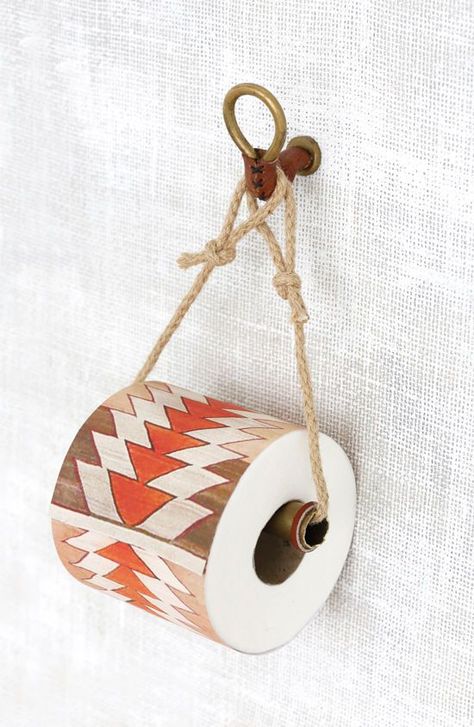 DIY / TOILET PAPER HOLDERS (via Bloglovin.com ) Western Cabin, Diy Toilet Paper, Diy Toilet Paper Holder, Toilet Paper Roll Holder, Diy Toilet, Paper Holders, Diy Holder, Diy Bathroom Decor, Roll Holder