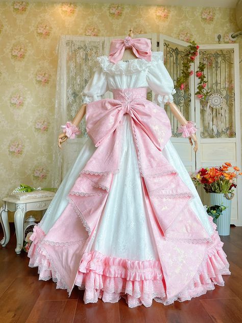 Old Fashion Dresses, Pretty Prom Dresses, Fairytale Dress, Fantasy Dress, Historical Dresses, Really Cute Outfits, Lolita Dress, Lolita Fashion, Kawaii Fashion