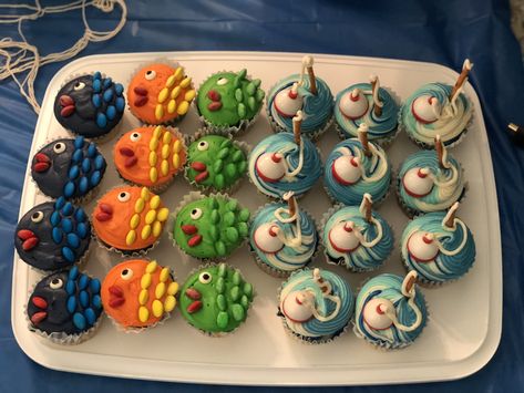 Cupcakes Fishing Theme, Fishing Theme Cupcakes, Fishing Cupcakes For Men, First Birthday Fishing, Fish Cake Birthday, Birthday Fishing, Fishing Cupcakes, Fish Birthday, Cupcakes For Men