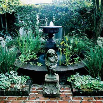 Pond Water Features, Fountain Design, Water Features In The Garden, Garden Fountain, Garden Fountains, Garden Boxes, Courtyard Garden, Garden Spaces, Dream Garden