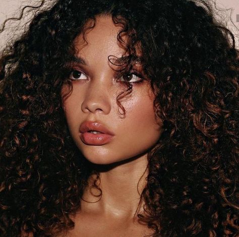 Curly Hair Model, Biracial Women, Ashley Moore, No Promises, Biracial Hair, Summer Makeup Looks, Mixed Hair, Summer Makeup, Model Hair