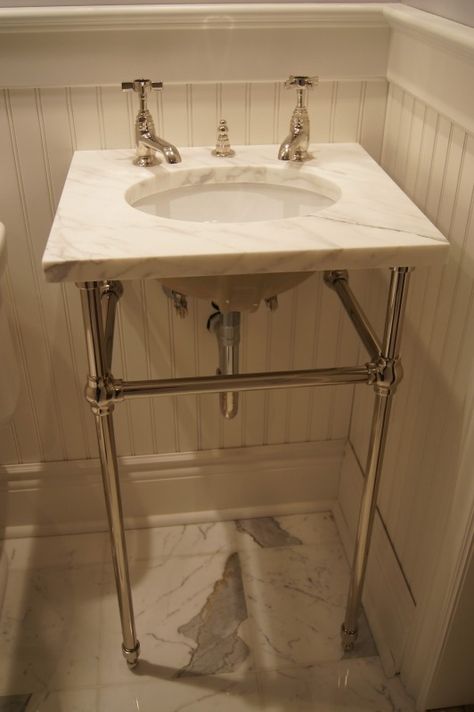 undermount sink with a marble top on console legs Vintage Bathroom Sinks, Tiny Powder Room, Bathroom Console, Powder Room Sink, Kitchen Sink Organization, Small Bathroom Sinks, Console Sink, Console Sinks, Modern Sink