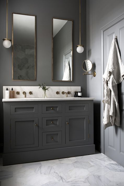 Vanity And Wall Same Color, Charcoal Vanity Bathroom Ideas, Masculine Master Bathrooms, Dark Gray Cabinets Bathroom, Charcoal Grey Bathroom Ideas, Charcoal Bathroom Cabinets, Charcoal Vanity Bathroom, Dark Grey Vanity Bathroom, Bathroom Dark Vanity