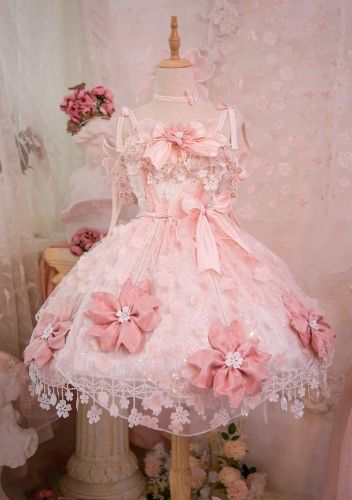 Sakura Pattern, Ancient Dress, Pink Flower Dress, Pink Sakura, Dolly Dress, Golden Dress, Classic Lolita, Jumper Skirt, Kawaii Fashion Outfits