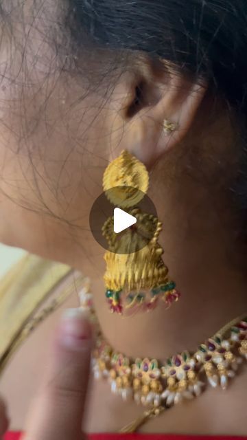 Indian jewellery/jewellrymodel/indiansaree/silk saree/ #festivefits/#festivalwear/Indainmodel/indaindress Jewellery Ads, Jewelry Ads, Best Seasons, Indian Jewellery, Indian Wear, Silk Saree, Saree, Silk, Instagram