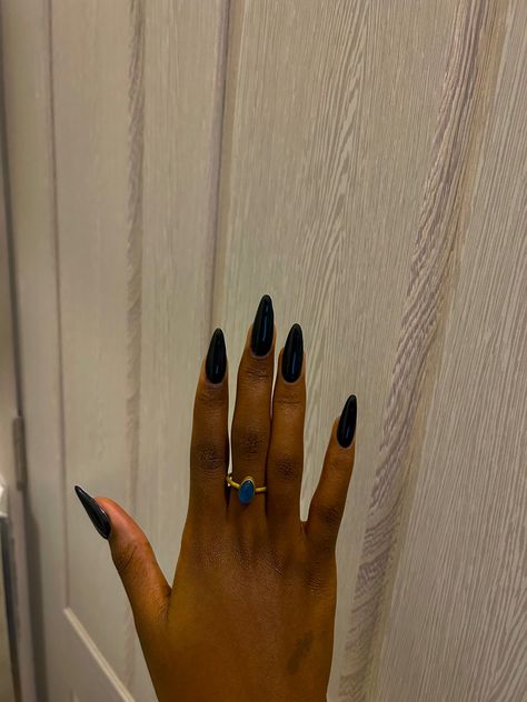 Black Baddie Nails, Lipstick Nails, Beauty Hacks Nails, Matte Black Nails, Solid Color Nails, Light Nails, Edgy Nails, Glamour Nails, Shine Nails