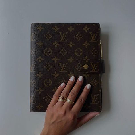 Agenda Aesthetic, Charlotte Emily Sanders, Emily Sanders, Lv Agenda, Charlotte Emily, Leather Agenda, Work Aesthetic, Instagram Plan, Louis Vuitton Agenda