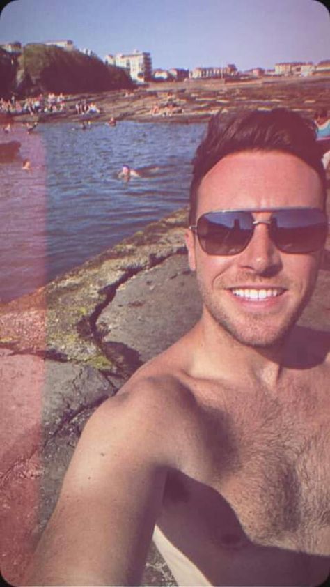 Nathan Carter, American Idol, Square Sunglass, Quick Saves