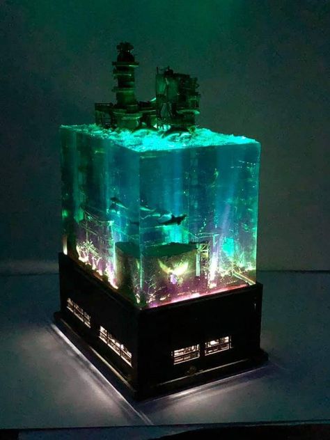 Futuristic Machine, Diy Resin Projects, Military Diorama, Epoxy Resin Crafts, Diy Resin Art, Miniature Crafts, Book Nooks, Miniature Art, Resin Diy