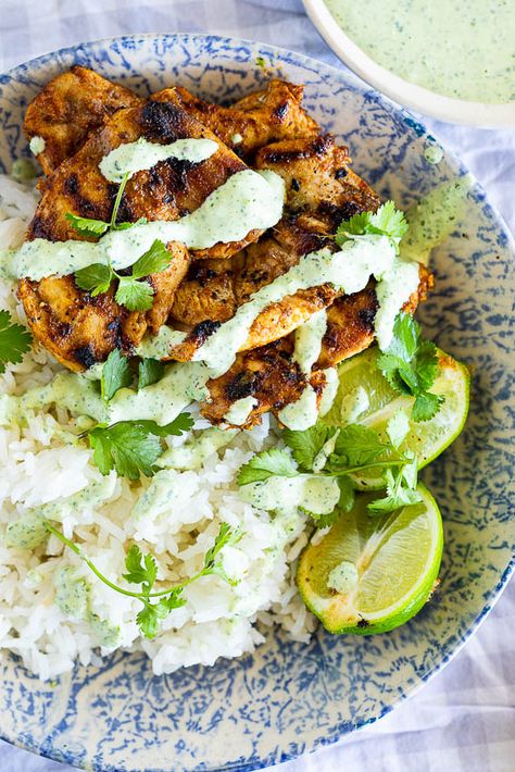 Grilled Peruvian Chicken and rice bowls with Green Sauce - Simply Delicious Peruvian Chicken Recipe, Chicken Broccoli Soup, Peruvian Chicken, Grilled Chicken Skewers, Green Sauce, Chicken Spices, Chicken Skewers, Grilled Chicken Recipes, Simply Delicious