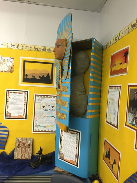 Egyptian Classroom Display, Ancient Egypt Classroom Display, Ancient Egypt Display, Egypt Display, Ancient Egypt Lessons, Ancient Egypt Crafts, Ancient Egypt Activities, Egypt Lessons, Ancient Egypt For Kids