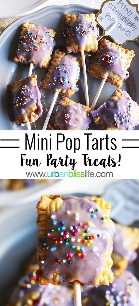 Mini Pop Tarts are adorable miniature twists on an old classic snack, and Mini Lolli-Pop Tarts make adorable Valentine's Day Treats! Recipe on UrbanBlissLife.com Pop Tart Recipes, Homemade Lollipop, Homemade Lollipops, Homemade Pop Tarts, Cream Tarts, Poptart Recipe, Simple Desserts, Valentine's Day Treats, Pop Tart