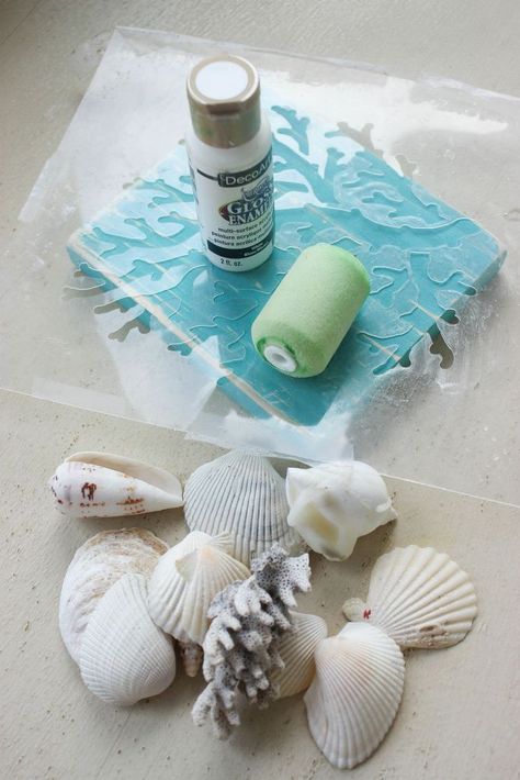 If you love beach projects made from seashell. I have an easy one you can do with scraps of wood and seashells. Supplies you will need    4 Pieces of Wood/Seashells/Stencil/Turquoise Paint/Glue/Liquid Nails/White Paint/SpongeFor this projects you will need two kinds of glue. One for putting the two pieces of wood together and another glue for the seashells. Step 1: Getting the wood prepared    You will need 4 6 by 6 inches square wood. Paint the wood with a good white primer. Once that… Seashell Stencil, Seashell Bookends, Beach Projects, Turquoise Paint, Headboard Art, Beach Inspired Decor, Seashell Wall Art, Love Beach, Turquoise Painting