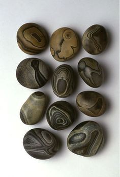 River Rocks, Pretty Rocks, River Stones, Pebble Stone, Rocks Crystals, Beautiful Rocks, Sticks And Stones, Love Rocks, Cabinet Of Curiosities