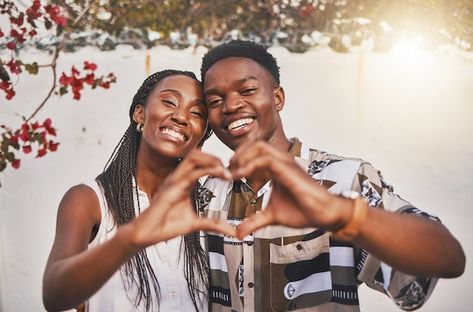 Photo happy couple heart love sign with ... | Premium Photo #Freepik #photo #two-people #black-couple #adult #happy-couple Happy Couple Images, Hands Posing, Duo Poses, African Couple, Couple Laughing, Couple Heart, African American Couples, Holiday Portraits, Couple Hands