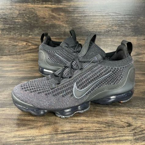 Nike Air Vapormax 2021 Flyknit Triple Anthracite Grey Men’s Sz US 6 DH4084-001 Air Vapormax, Nike Air Vapormax, Air Max Sneakers, Nike Air Max, Nike Air, Sneakers Nike, Nike, Sneakers, Grey