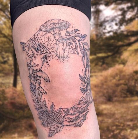 Mushroom Ring Knee Tattoo, Knee Frog Tattoo, Frog Tattoo Knee, Fairy Ring Around Knee Tattoo, Fairy Circle Tattoo Knee, Circle Knee Tattoo, Fairy Ring Knee Tattoo, Witchy Knee Tattoo, Botanical Knee Tattoo