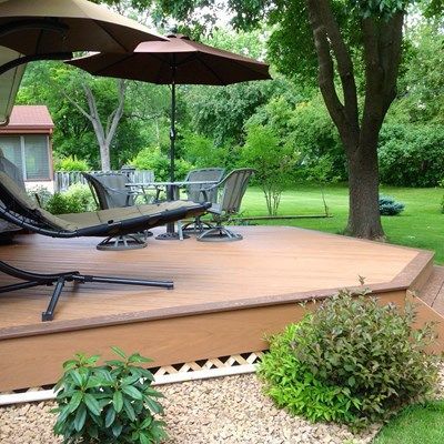 Deck Without Railing Ideas, Deck Without Railing, Ground Level Deck, Cottage Patio, Free Standing Pergola, Deck Pictures, Dream Deck, Railing Ideas, Railings Outdoor