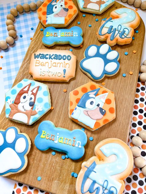 Wackadoo Im Two, Bluey Cookies, Two Birthday, 2nd Birthday Party Themes, Decorated Sugar Cookies, Cookies Decorated, Sweet Candy, Custom Cookies, Sugar Cookies Decorated