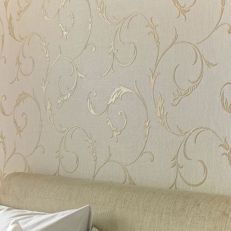 White And Gold Wallpaper, Peelable Wallpaper, 3d Wallpaper Design, Tapete Gold, Embossed Wallpaper, Graham & Brown, Gold Vinyl, Damask Wallpaper, Glitter Wallpaper