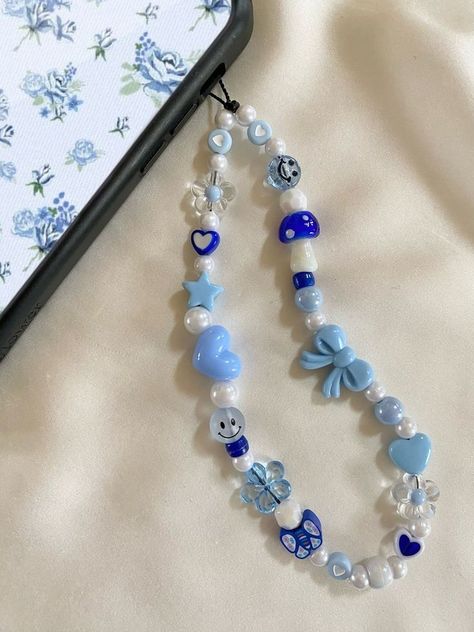 Blue Phone Charm, قلادات متدلية, Diy Jewelry Unique, Beaded Necklace Diy, Diy Bracelet Designs, Beads Bracelet Design, Handmade Jewelry Tutorials, Beaded Jewelry Designs, Handmade Wire Jewelry