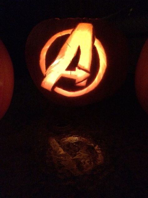 Pumpkin carving - Avengers Pumpkin Carving Ideas Marvel, Avengers Pumpkin Carving, Marvel Pumpkin Carving, Marvel Pumpkin, Carvings Designs, Halloween Pumpkins Carvings Designs, Avengers A, Amazing Pumpkin Carving, Pumpkin Carving Designs