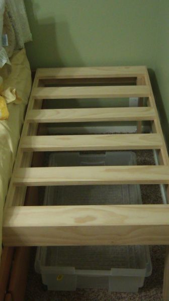 Diy Co Sleeper, Diy Cosleeper, Baby Furniture Diy, Co Sleeper Bed, Co Sleeper Crib, Baby Co Sleeper, Cosleeping Bed, Adult Bed