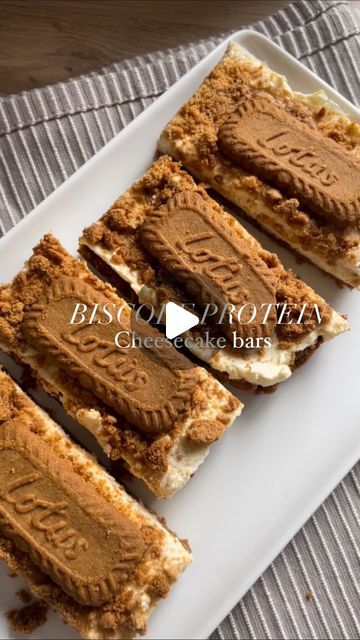 Jessica Webb - Online Coach on Instagram: "BISCOFF PROTEIN CHEESECAKE BARS 👀  Hands down the best thing I've probably EVER MADE!!!  Run don't walk, go get the ingredients!!! 👅  246 calories and 19g protein per slice!!   Base ingredients- 🫶🏽25 Biscoff biscuits  🫶🏽40g light butter melted   Filling- 🫶🏽550g 0% Greek yogurt  🫶🏽80g Whey protein white chocolate @esncom  🫶🏽1 packet sugar free jello cheesecake  (Got this from Amazon, it's an American product, INSANE!!!!)   Toppings- 🫶🏽Zero calorie caramel sauce  🫶🏽5 crumbled Biscoff biscuits  🫶🏽8 Biscoff biscuits on top   Leave in the fridge overnight 👩🏽‍🍳  Makes 8 slices  💪🏽246 calories per slice  💪🏽19g protein   #fitness #fitnessjourney #fitnessmotivation #discover #reels #healthy #food #foodie #healthyrecipe #snackidea # Biscoff Protein, Jello Cheesecake, Protein Cheesecake, Biscoff Cheesecake, Biscoff Biscuits, Sugar Free Jello, High Protein Desserts, Protein Desserts, Zero Calories