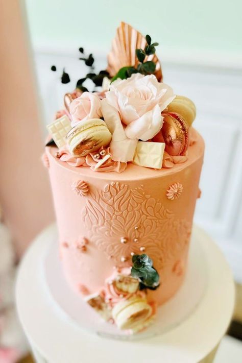 Take a look at this beautiful petals and prosecco-themed bridal shower! Love the cake! See more party ideas and share yours at CatchMyParty.com Petals And Prosecco Theme Cake, Rustic Party, Rustic Cake, Bridal Shower Cake, Bridal Shower Cakes, 1st Birthday Cake, Holiday Cakes, Bridal Shower Party, Gorgeous Cakes