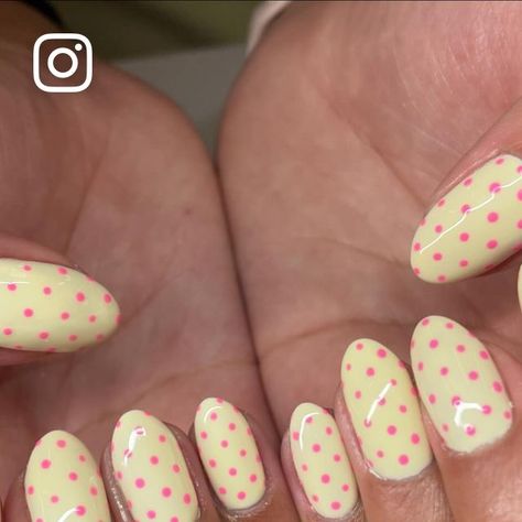 394 likes, 7 comments - han.polished on July 31, 2024: "Simple and so cute💛 • • • #polkadotnails #simplenailart #nailart #nails #nailsnailsnails #nailsofinstagram #summernailart #handpaintednailart". Brown Nails With White Polka Dots, Brown Nails With Polka Dots, Christmas Nails Polka Dots, Fall Polka Dot Nails, Brown Polka Dot Nails, Cute Easy Nail Designs For Beginners, Yellow Polka Dot Nails, Pokadot Nails Acrylic, Yellow Nails With Design