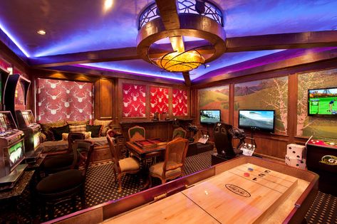 30 Trendy Billiard Room Design Ideas Basement Pool Table, Traditional Family Room, Graphic Studio, Basement Pool, Entertainment Design, Hayden Panettiere, Man Room, Casino Royale, Game Room Design