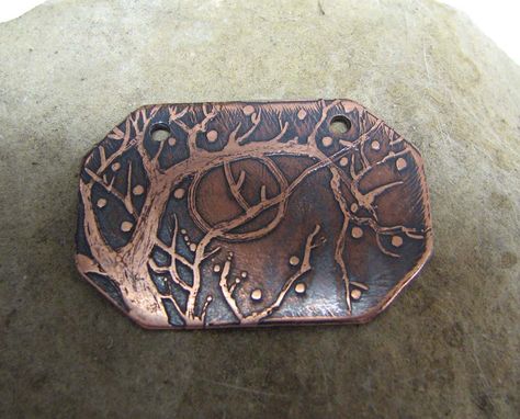 Forest Moon - acid etched copper pendant Etched Metal Jewelry, Etching Metal, Texture Plates, Elements Jewelry, Etching Designs, Etched Jewelry, Craft Sculpture, Silversmith Jewelry, Forest Moon