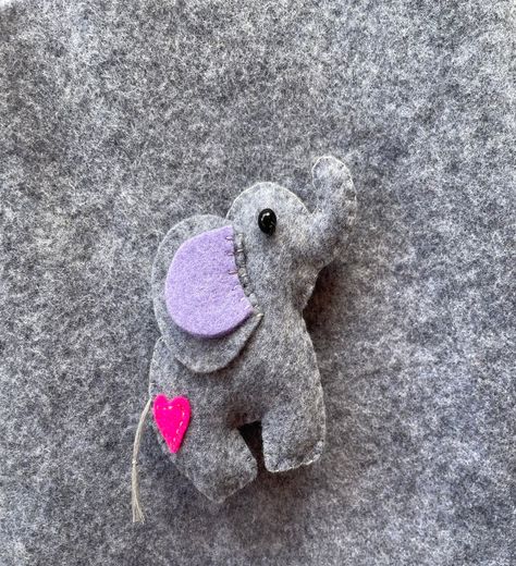 How to Make a Felt Elephant | DIY Craft Tutorial by FabricLA Elephant Diy, Felt Elephant, Pocket Pals, Elephant Ornament, Felt Creations, Felt Ornament, Felt Craft, Crochet Business, Diy Craft Tutorials