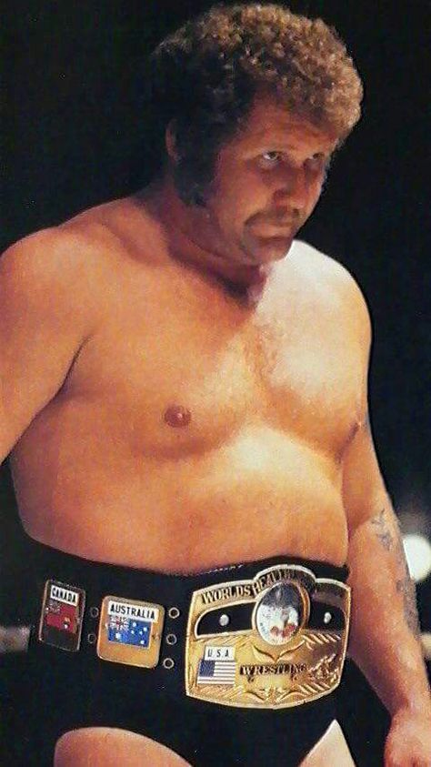 Harley Race Nwa Wrestling, Harley Race, Professional Wrestlers, Wrestling Stars, Pro Wrestler, Wrestling Superstars, Professional Wrestling, Grappling, Classic Tv