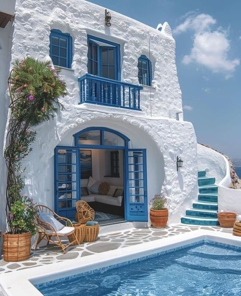 Island House Exterior, Greek Houses Exterior, Greece Architecture, Greece Villa, Mediterranean Living, Greek Villas, Greek House, Mediterranean Homes, Dream House Exterior