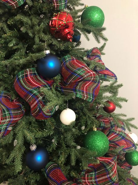 Navy Green And Red Christmas, Green And Navy Christmas Tree, Red Blue Green Gold Christmas Tree Ideas, Christmas Tree 2022, Mesh Christmas Tree, Plaid Christmas Tree Skirt, Nutcracker Christmas Decorations, Green Xmas, Navy Christmas