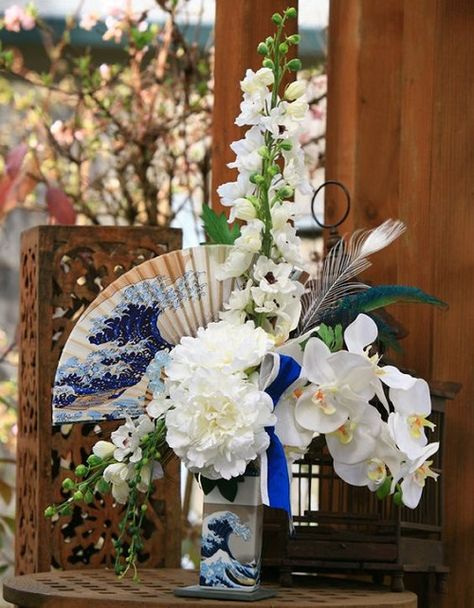 Japanese Wedding Theme, Asian Party Decorations, Japanese Theme Parties, Japanese Decoration, Asian Wedding Decor, Japanese Party, Asian Party, Japan Wedding, Japanese Theme