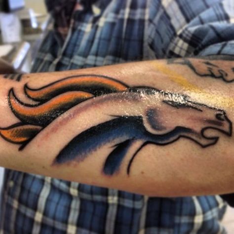 Broncos Tattoo, Colorado Tattoos, Denver Broncos Tattoo, Denver Broncos Wallpaper, Best 3d Tattoos, Colorado Tattoo, Denver Broncos Baby, Tattoos Beautiful, Hand Tats