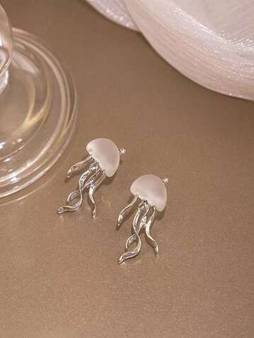 ACCS BEAUTY | Fashion ACCS BEAUTY | SHEIN South Africa Deep Sea Jellyfish, Sea Jellyfish, Studded Accessories, Stud Earrings For Women, Trendy Earrings, Colour Star, Girls Jewelry, Acrylic Earrings, Rhinestone Earrings