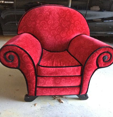 if the Snick couch was instead a red chair,  then I think you can finish the rest of this sentence. Blues Clues Thinking Chair, Thinking Chair, Fun Furniture, Unique Chair, Red Chair, Blues Clues, Green Collection, Funky Furniture, Art Deco Furniture