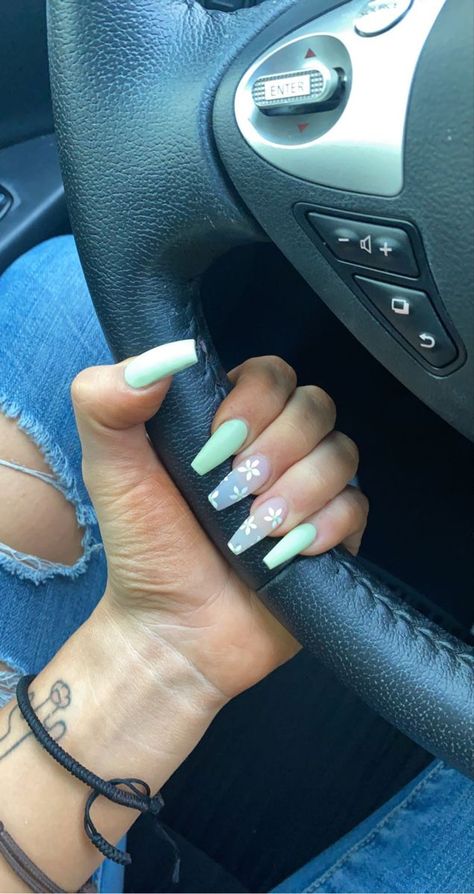 Pastel green flower coffin nails !! Cute Spring Coffin Nail Ideas, Sage Color Nails Acrylic, April Nails Acrylic Coffin, March Nails Ideas Coffin, Pastel Green Coffin Acrylic Nails, Spring Pastel Nails Coffin, April Nails Coffin, Spring Nails 2023 Coffin Shape, March Nails Coffin Shape