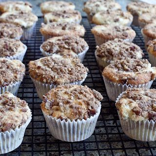 Sour Cream Apple Muffins (adapted from Ina Garten) Apple Coffee Cake Muffins, Sour Cream Muffins, Coffee Muffins, Apple Coffee Cakes, Coffee Cake Muffins, Sour Cream Coffee Cake, Sweet Muffin, Apple Muffins, Best Sweets