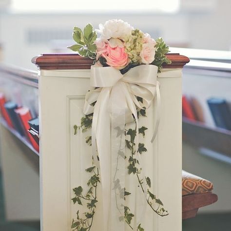 How to Decorate a Church for Your Wedding Church Pew Decorations, Wedding Pew Decorations, Pew Flowers, Wedding Church Decor, Pew Decorations, Wedding Pews, Church Wedding Flowers, Pew Ends, Pew Bows