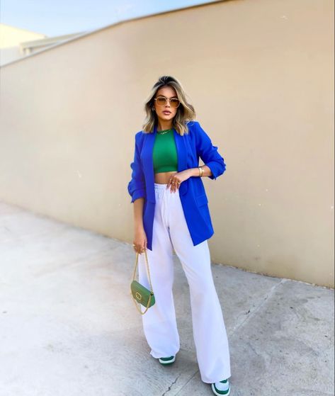 Olive Green And Blue Outfit, Outfits Con Azul Rey, Blazer Azul Outfit, Royal Blue Blazer Outfits For Women, Outfits Con Blazer Azul, Look Blazer Azul, Royal Blue Blazer Outfit, Green And Blue Outfit, Blue And Green Outfit