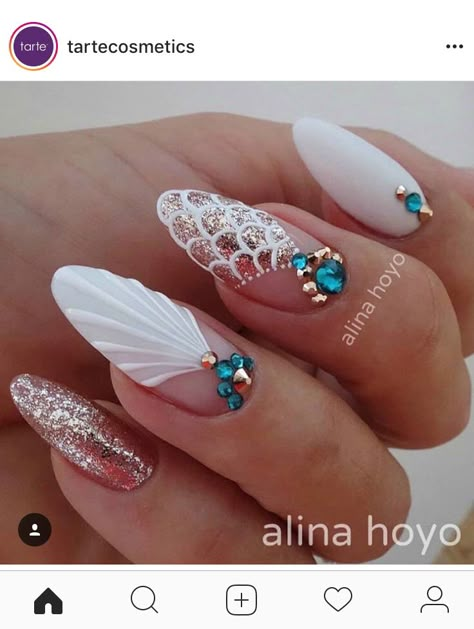 Vacation Nail Art, Shellac Nail Designs, Shellac Manicure, Nail Art Designs Summer, Nails Design With Rhinestones, Nail Pictures, Mermaid Nails, Super Nails, Vacation Nails