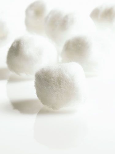 Milk soaked cotton balls to reduce eye puffiness and fine lines  Aging Gracefully - Real Women Anti-Aging Tips - Redbook Eye Puffiness, Firming Eye Cream, Anti Aging Food, Anti Aging Beauty, Cotton Balls, Anti Aging Tips, Healthy Aging, Aging Well, Aging Gracefully